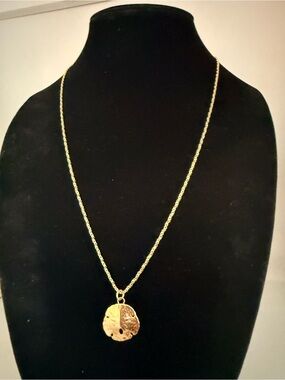 24k Gold bonded necklace with Sand Dollar Pendant Necklace